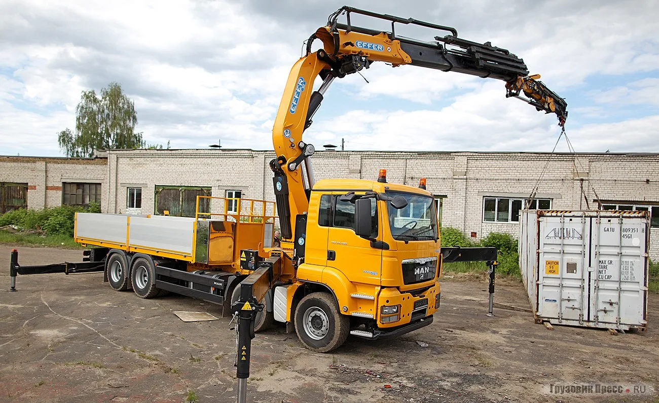 Доставка манипулятором колодезных колец и тротуарной плитки по Талдому